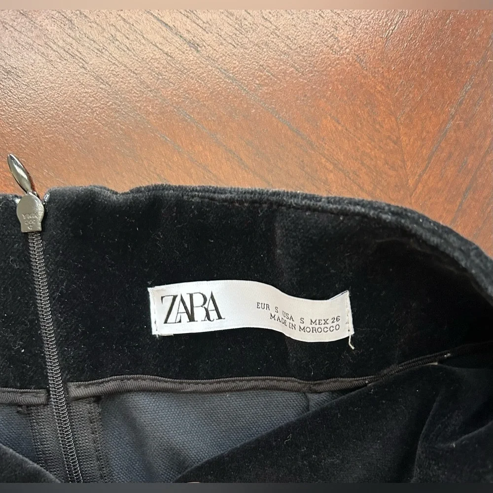Zara Black Bodycon short  skirt size S